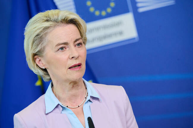 Урсула фон дер Лайен няма да ръководи първото за годината заседание на еврокомисарите