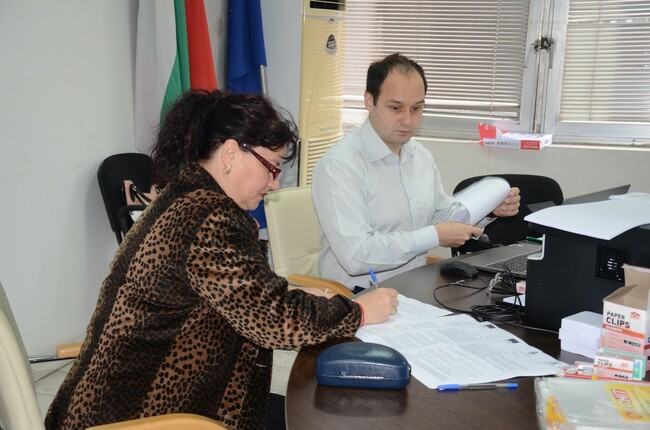 Започна подписването на договорите за подмяна на отоплителни уреди в домакинствата, одобрени по втората покана