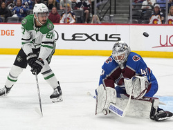Stars Avalanche Hockey
