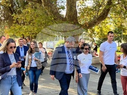 Снимка: Демократична България - Христо Иванов в Пазарджик