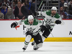 Stars Avalanche Hockey