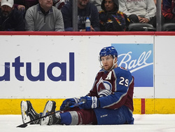 Stars Avalanche Hockey