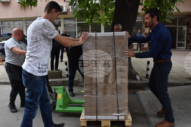 Видин - изборни бюлетини - транспортиране