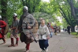 Стара Загора - фестивал - „Августа Траяна до Боруй“