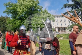 Стара Загора - фестивал - „Августа Траяна до Боруй“