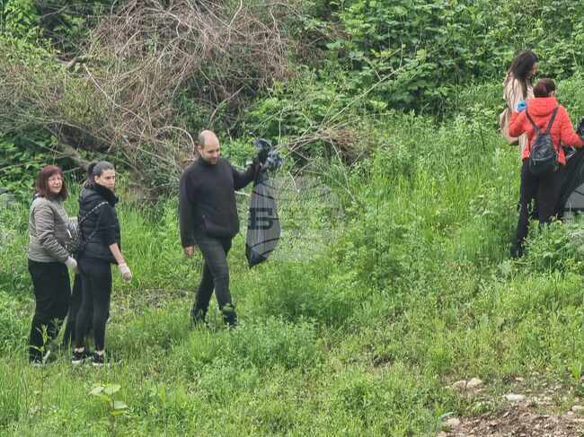 Село Драговищица - почистване - сдружение "Балканка"