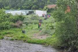 Село Драговищица - почистване - сдружение "Балканка"