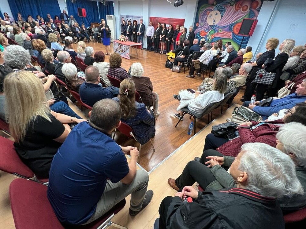 Нинова в Пазарджик: БСП в следващото управление е гарант за повишаване на доходите