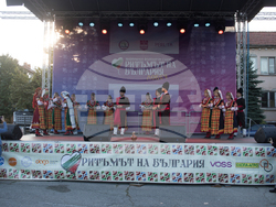 Снимка: Община Ловеч - Национален фолклорен събор „Ритъмът на България“  2022