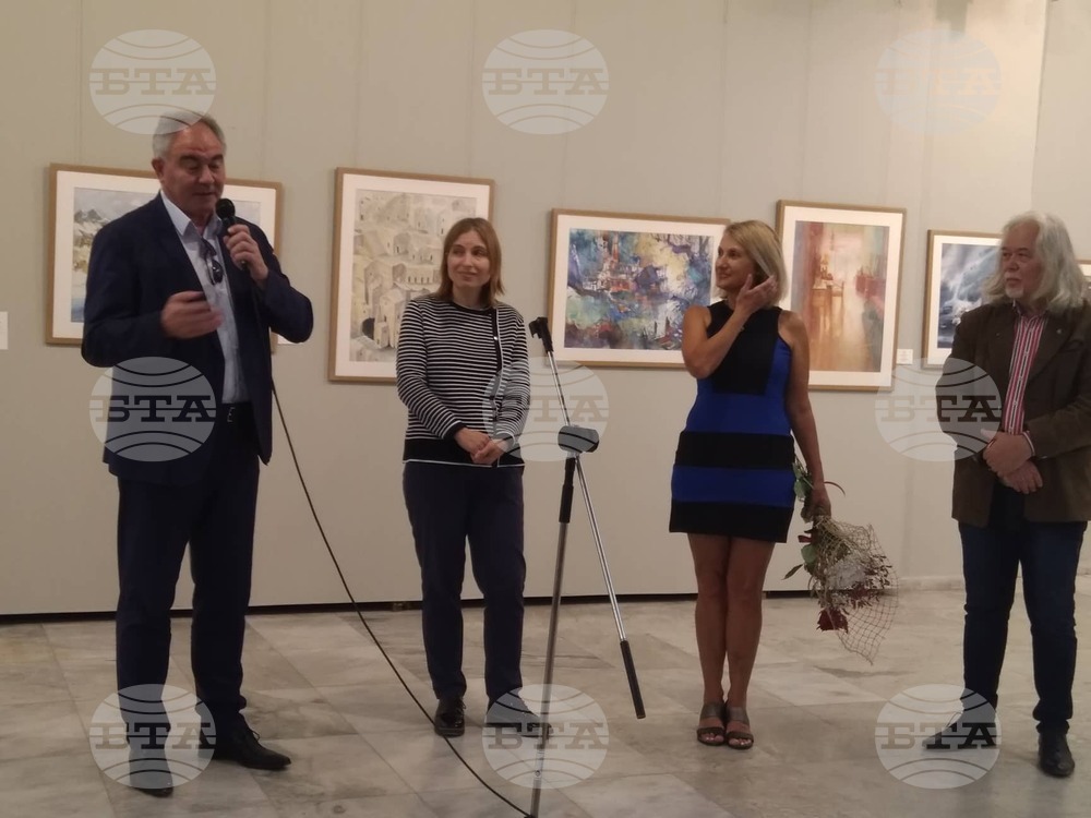 Духът на акварела завладя Плевен