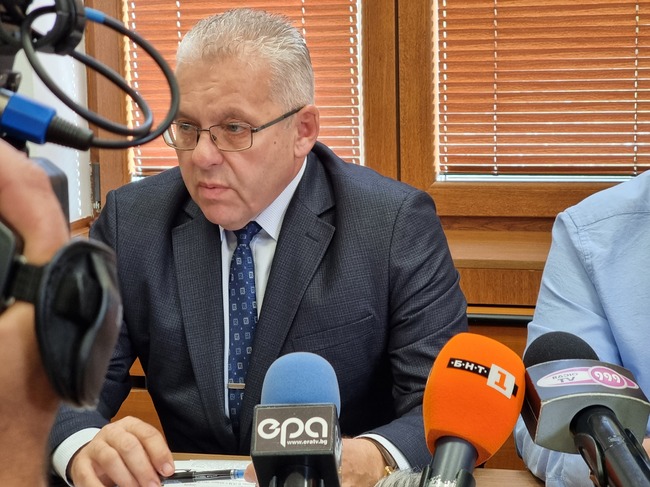 Частичното бедствено положение в областите Бургас, Ямбол и Хасково ще бъде удължено, съобщи заместник главният секретар на МВР