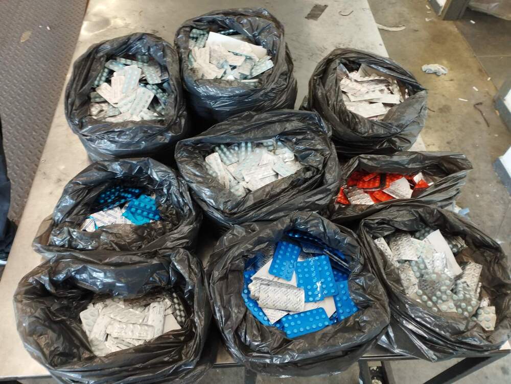 Над 40 000 таблетки, съдържащи наркотични вещества, откриха митнически служители на МП Капитан Андреево