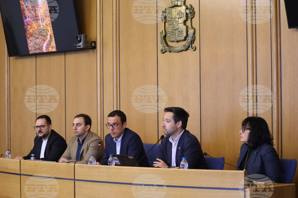 Столична община - Васил Терзиев - общински съветници от ПП-ДБ-СС - брифинг