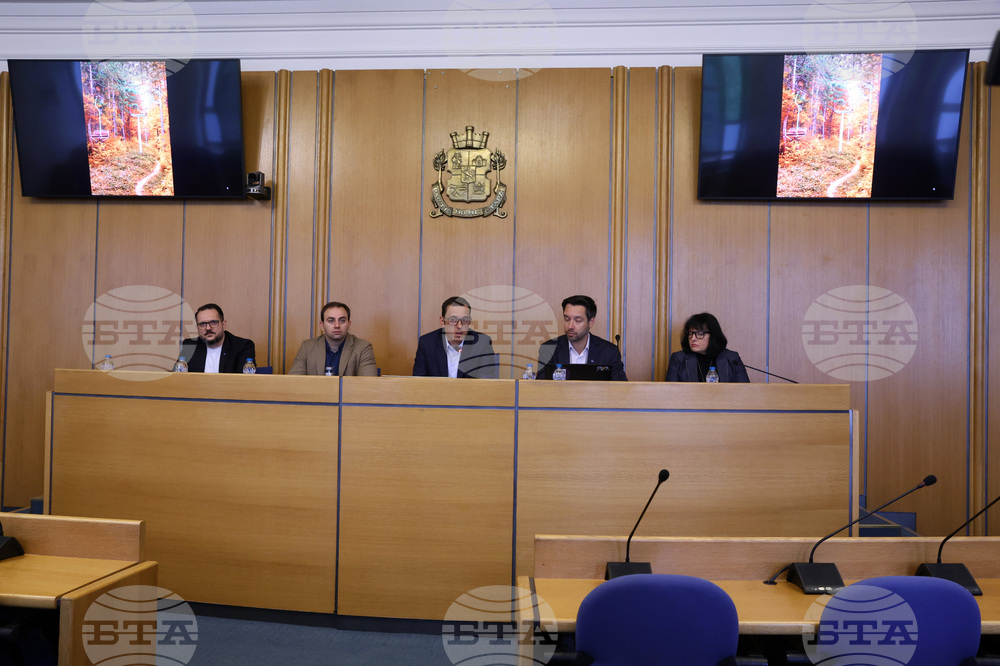 Столична община - Васил Терзиев - общински съветници от ПП-ДБ-СС - брифинг