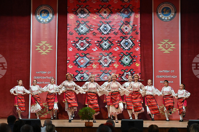 Крайният срок да се заяви участие в Националния фолклорен конкурс „Напеви от Северозапада“ е трети април 