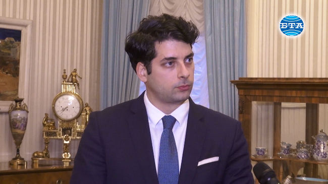 В пощи и търговски банки ще може да обменяме евро за левове, ако станем част от еврозоната, заяви вицепремиерът Пеканов