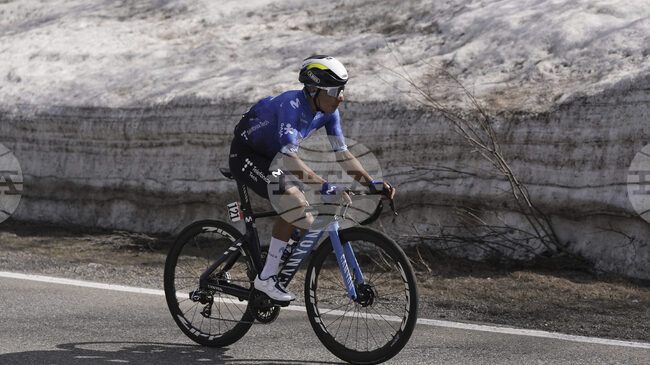 Шампионът от Обиколките на Италия и Испания Найро Кинтана се отказва от колоезденето в края на сезона