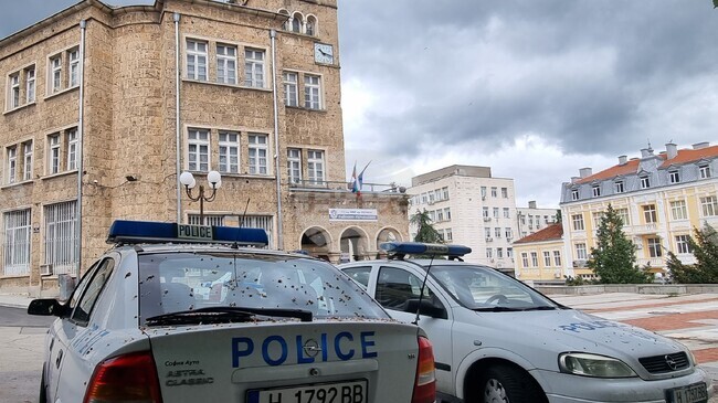 Шуменски полицаи задържаха 28-годишна жена от Смядово, шофирала след употребата на три вида наркотици 