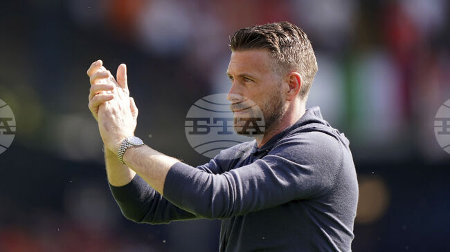 Роб Едуардс официално пое отбора на Уулвърхямптън във Висшата лига по футбол на Англия