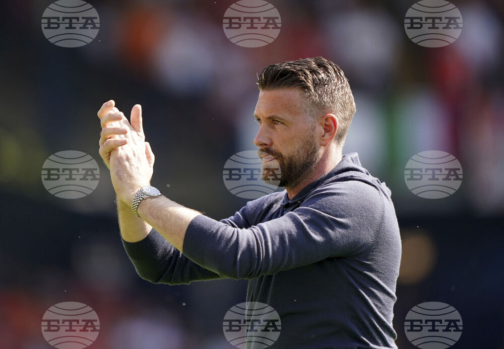 Роб Едуардс официално пое отбора на Уулвърхямптън във Висшата лига по футбол на Англия