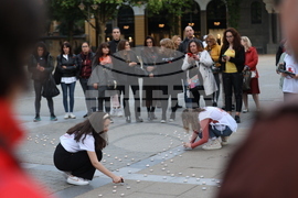 Международен ден за съпричастност със засегнатите от ХИВ/СПИН - храм „Св. Неделя“ - бдение със свещи