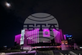 НДК - фасада - осветление - глобална инициатива - чревни заболявания