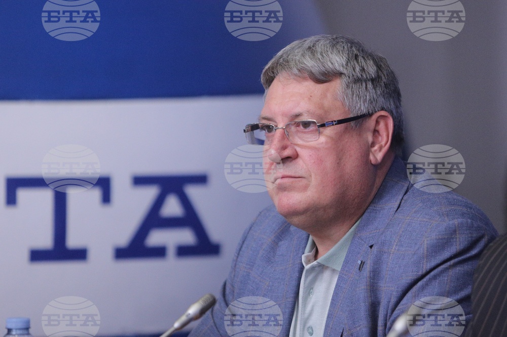 Национален пресклуб на БТА - кръгла маса - Пламен Цеков
