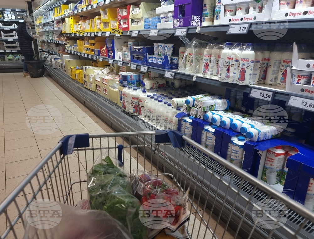 КЗК извършва проучване във връзка с поскъпването на храните от първа необходимост