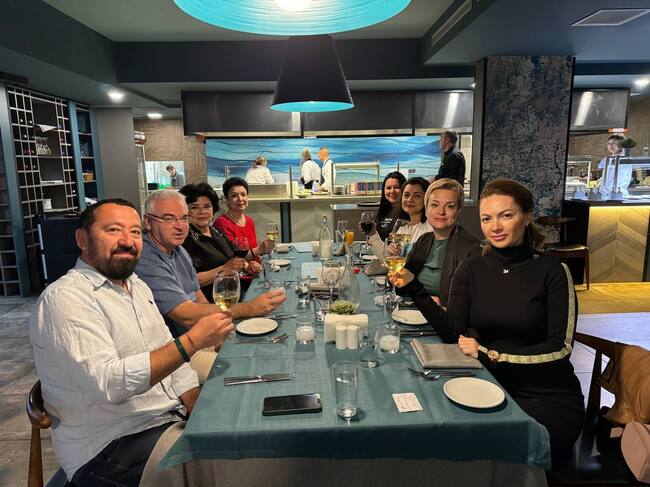 Министерство на туризма: Узбекистански туристически агенти, блогър и снимачен екип участваха в обиколка на България по програма на Министерството на туризма