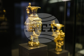 Бургас - Археологически музей - копие на Панагюрското златно съкровище