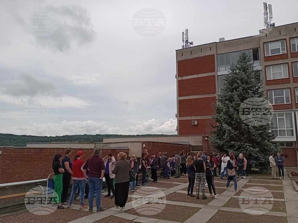 Велико Търново - протест във Великотърновския университет