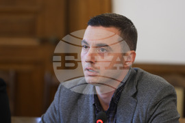 Народно събрание - Комисията по труда, социалната и демографската политика