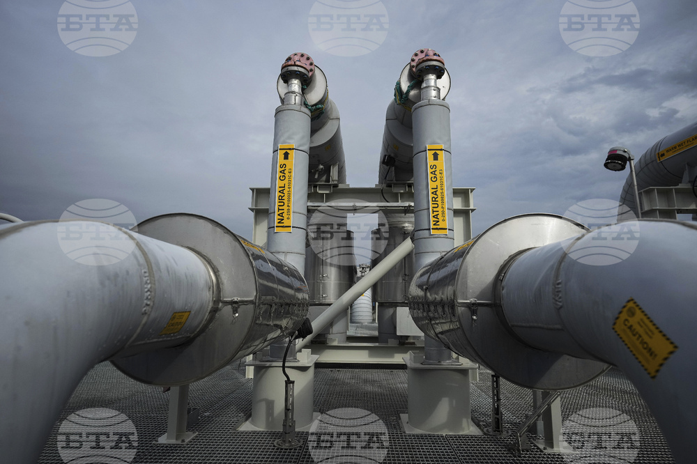 Хърватия планира да изгради газов интерконектор, който ще позволи на Сърбия достъп до терминала за втечнен природен газ на остров Крък