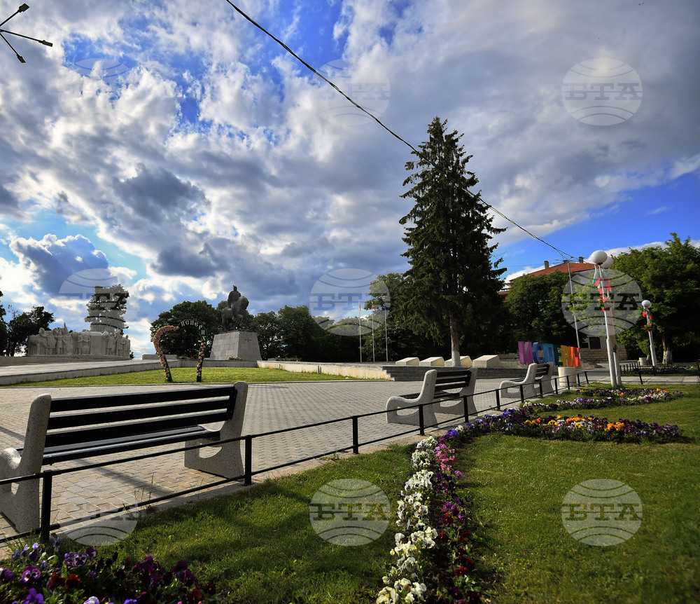 Исперих - пролетни цветя