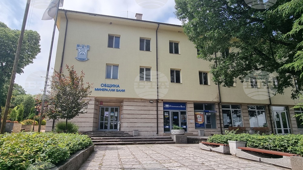 Процедура за възлагане на превозите в община Минерални бани ще обсъжда Общинският съвет