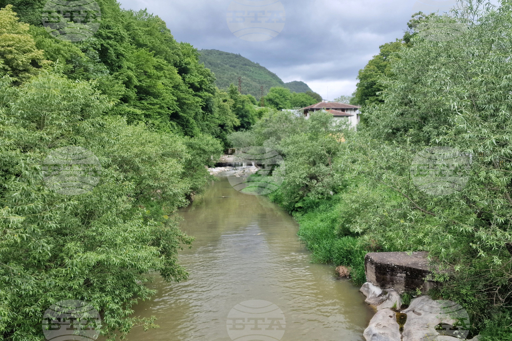 Смолян - река Черна