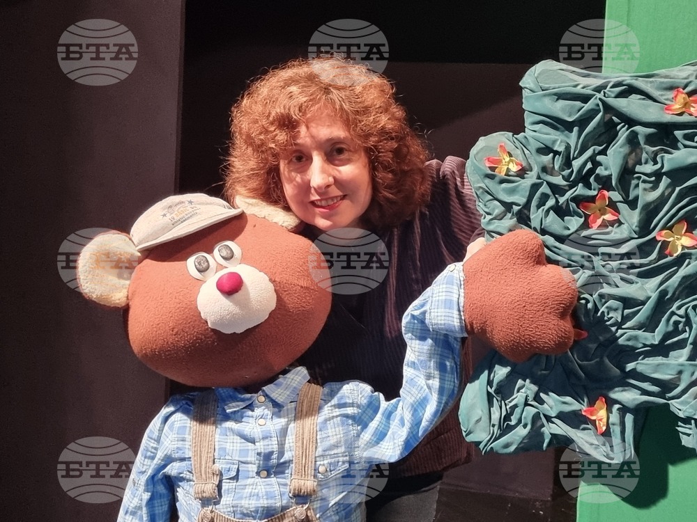 Предизвикателството да правиш театрални спектакли за деца е голямо, казва режисьорът Дориана Гълъбова
