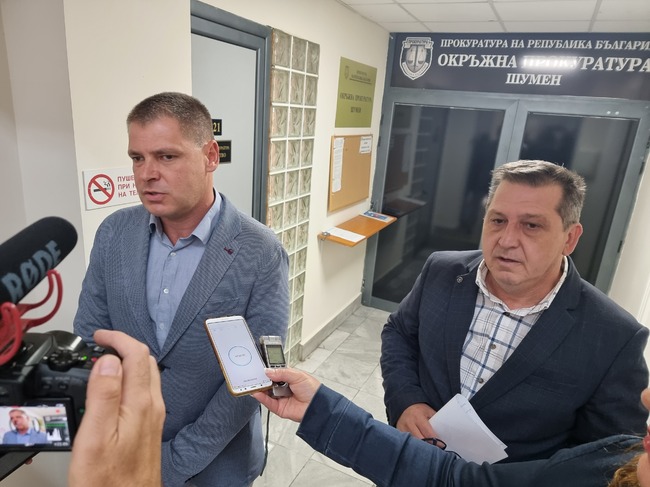 Прокуратурата ще поиска „задържане под стража“ за 18-годишния младеж, който предизвика катастрофа в Шумен, при която загина жена