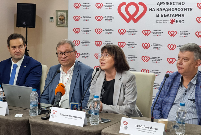 Около 20 процента от пълнолетните у нас заявяват, че са търсили лекарска помощ заради кардиологични проблеми и/или диабет, според проучване