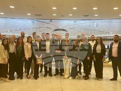 Снимка: офис на Илхан Кючюк - Евродепутатът Илхан Кючюк приветства посетителска група от България в ЕП