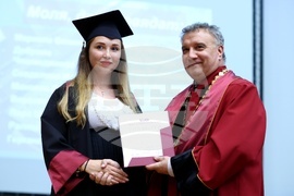 УНСС - дипломи - връчване