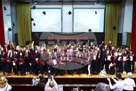 УНСС - дипломи - връчване