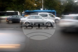 Трафик - автомобили - дъждовно време