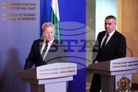 Януш Войчеховски - Георги Тахов - брифинг