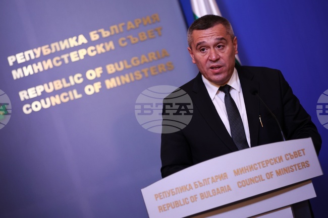 Министър Георги Тахов поздрави служителите на Изпълнителна агенция "Борба с градушките" за Световния ден на метеорологията