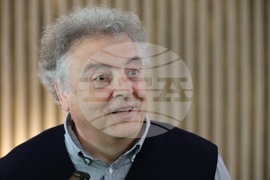 Сатиричен театър „Алеко Константинов“ - инициатива