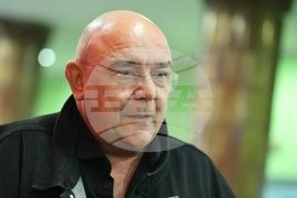 Сатиричен театър „Алеко Константинов“ - инициатива