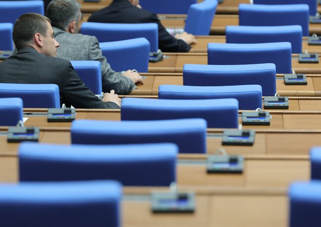 Парламентът задължи представителите на правителството в НОИ да подкрепят осъвременяване на пенсиите с 11 % от 1 юли т.г.