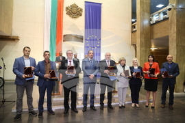 МВР  - награди  - преподаватели