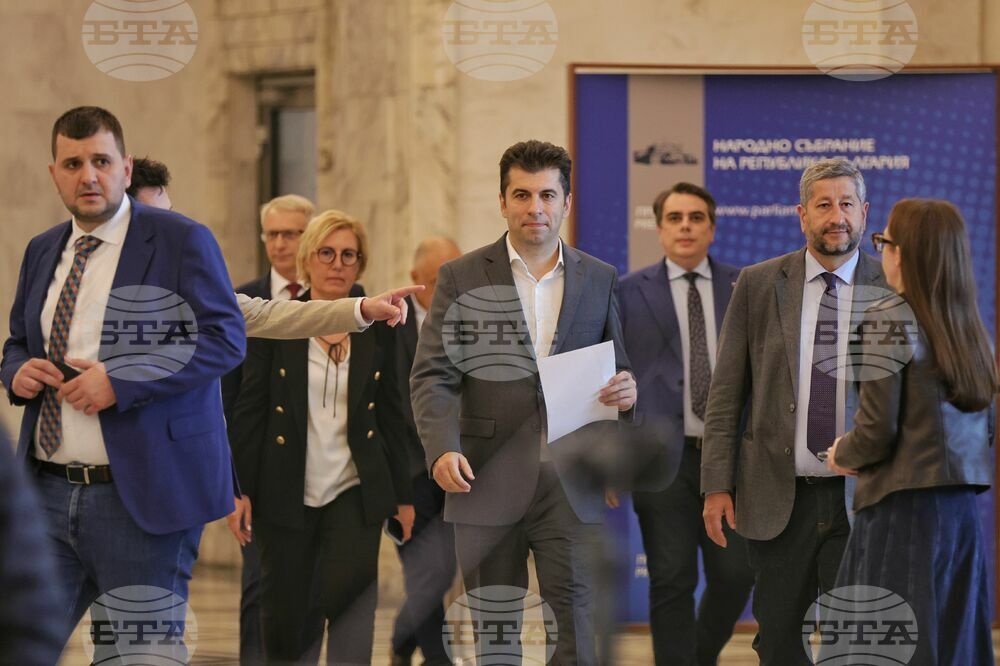 CC-DB Would Not Support a Government of GERB-MRF after Elections, Kiril Petkov Says
